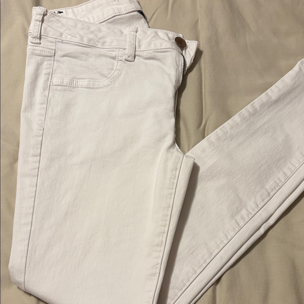 American Eagle Outfitters Women's Cream Skinny Jeans